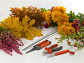 Bouquet with autumn chrysanthemums and oak leaves (1/5)