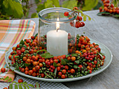 Wreath of rowan berries and elderberry 3/3