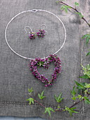 Floral decoration with a heart made of calluna