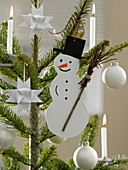Homemade tree decoration snowman (3/3)