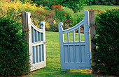 BEAUTIFUL Blue WOODEN GATES at Lady Farm, Somerset