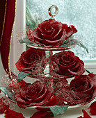 Etagere with sugared roses and angel hair