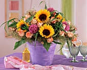 Bouquet with Helianthus (sunflowers), Allium (ornamental leeks)