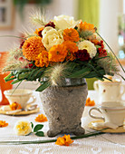 Rose petals (white), Dianthus (carnations)