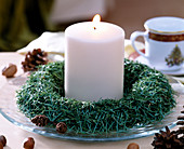 Candle wreath made of Abies procera (Nobilistanne needles) scattered (3/3)