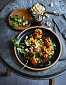 Mexican chicken with mole sauce, avocado and popcorn (low carb)