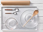 Kitchen utensils for making muesli