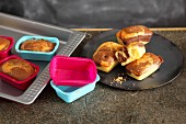Mini marble cakes baked in silicone moulds