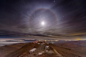 Moon halo and La Silla Observatory, Chile
