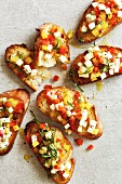 Crostini with diced peppers and goat's cheese