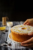 Fluffy and gluten free sponge cake, flavored with lemon and tonka bean