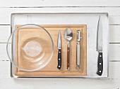 Kitchen utensils for a vegetable dish