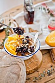 Quinoa with coconut milk and fruit