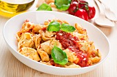 Tortellini with tomato sauce and cheese