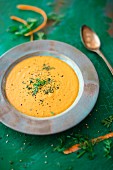 Carrot cream soup with dill