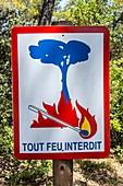 Fire warning sign in Provence.