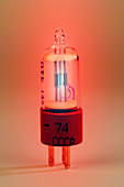 Radio vacuum tube (electronic bulb)