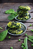 Vegan spinach and pea fritters