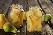 Pear compote with white wine