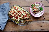 Pointed cabbage bake with chilli peppers