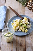 Rice pudding with kiwi and pineapple