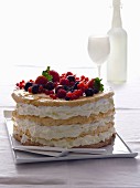 Cream cake with fresh berries