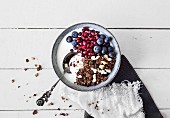 Gluten-free yoghurt muesli with fresh berries
