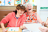 Dementia art therapy participants