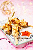 Chicken satay skewers with chilli sauce (Christmas)