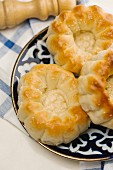 Little quark cakes with sesame seeds