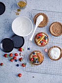 Small berry and granola tarts with Greek yoghurt