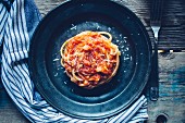 Spaghetti all'amatriciana with tomatoes and bacon
