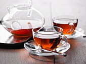 A glass tea set with East Friesian tea