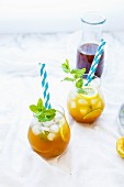 Mango-Cocktail mit Earl Grey und Gin