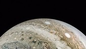Gas eddies on Jupiter, Juno image