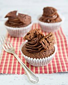 Chocolate Frosted Cupcakes