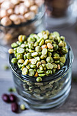 Green split peas (Pisum sativum)