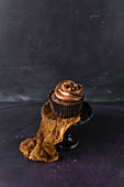 Schokoladencupcake mit Schokocreme