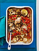 Chicken with cauliflower, peppers and chickpeas