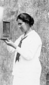 Estrella Eleanor Carothers, American zoologist