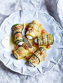 Courgette rolls filled with cream cheese