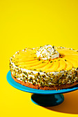 Mango cake (trend from the 1980s)