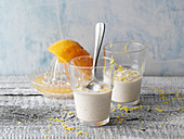 Cottage cheese with oranges and horseradish