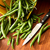 Green beans on cutting board