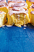 Pumpkin cinnamon rolls (close up)