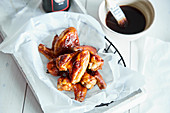Chicken wings with a barbecue-honey marinade