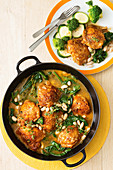 One-pan chicken with spinach and white beans