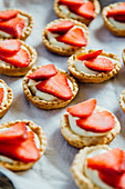 Straberry tart with custard