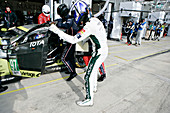 Driver change at 24 Hours of Le Mans, 2016