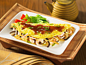 Omelett Foo Yung mit Garnelen und Pilzen (China)